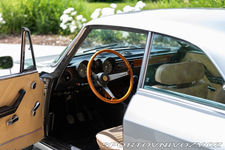 Alfa Romeo GT 2000 VELOCE 1974
