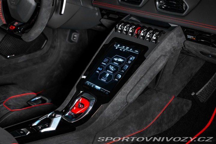 Lamborghini Huracán Sterrato SENSONUM/LED/SES 2023