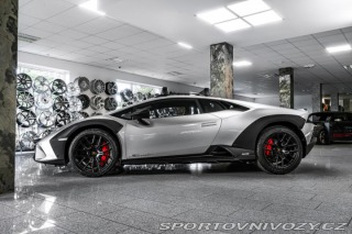Lamborghini Huracán Sterrato SENSONUM/LED/SES 2023
