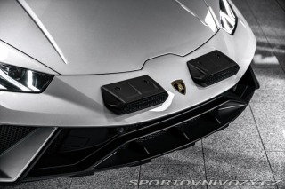 Lamborghini Huracán Sterrato SENSONUM/LED/SES 2023