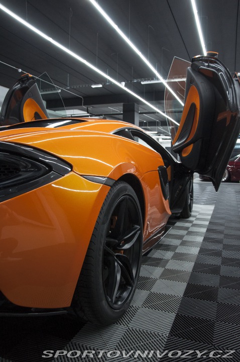 McLaren 570 570 S 2016