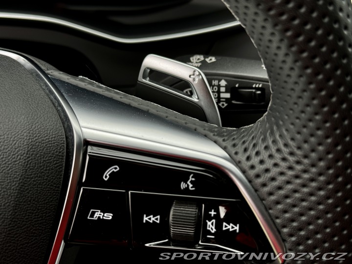 Audi RS6 4.0 V8 441kW B&O Matrix 2021