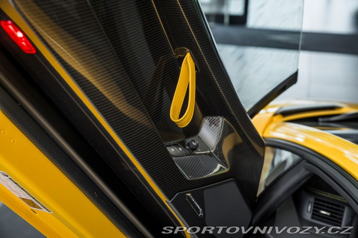 Lamborghini Aventador 1800