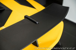 Lamborghini Aventador  2017
