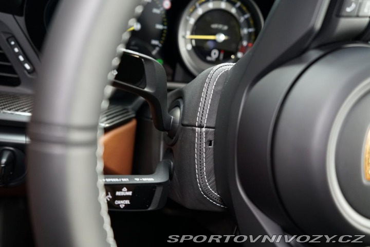 Porsche 911 GT3 Touring PDK PTS Manuf 2024