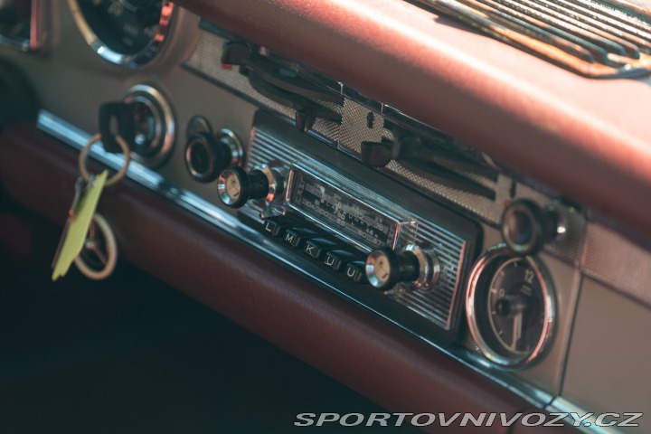 Mercedes-Benz SL 280 SL 1968