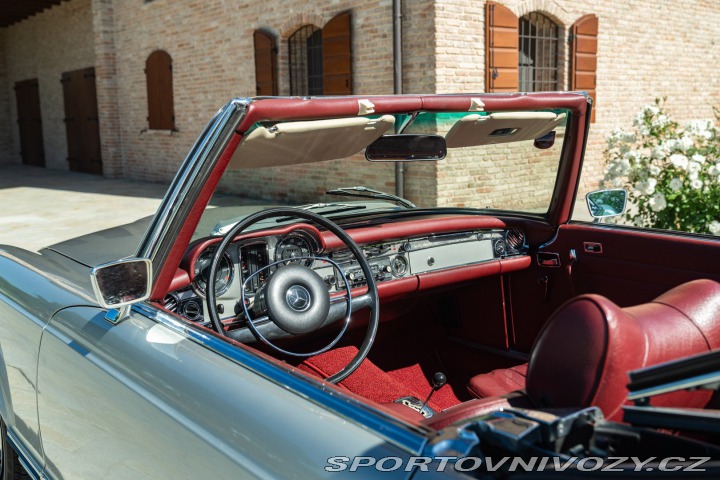Mercedes-Benz SL 280 SL 1968