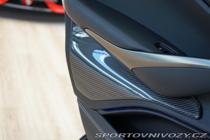 Aston Martin DBX DBX 707 520kW Pano Carbon 2023