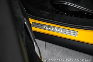 Ferrari 296 GTB Lift, racing sedadla, 2024