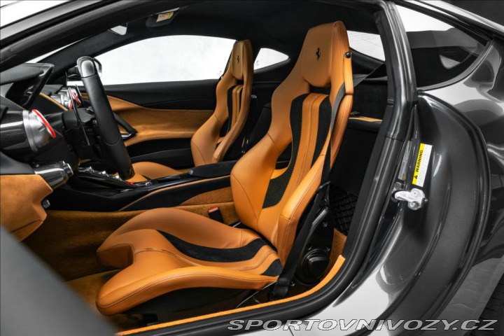 Ferrari 812 Superfast, lift, passenge 2021