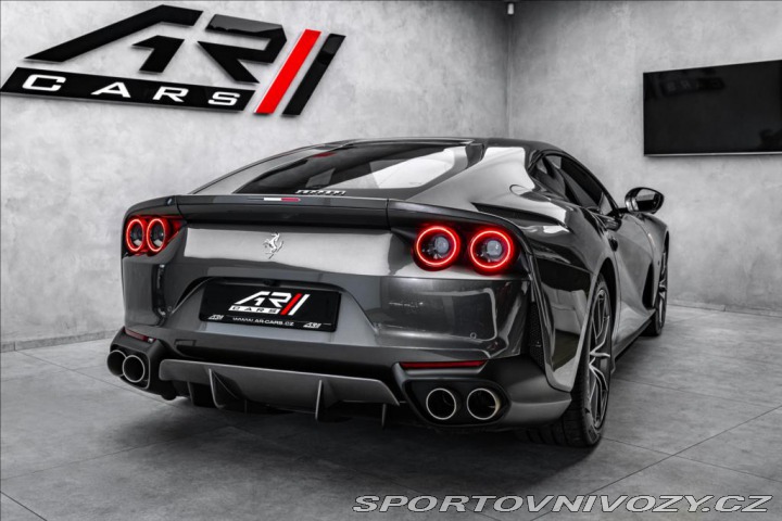 Ferrari 812 Superfast, lift, passenge 2021