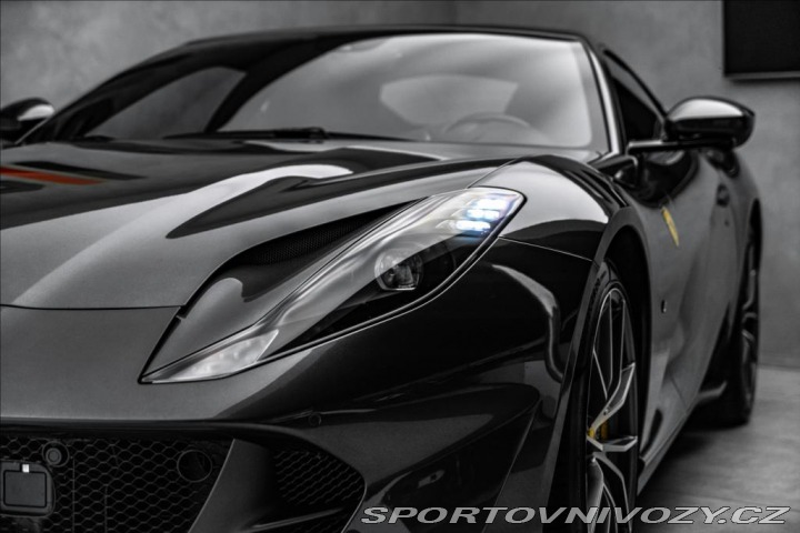 Ferrari 812 Superfast, lift, passenge 2021