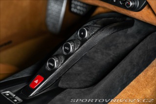 Ferrari 812 Superfast, lift, passenge 2021