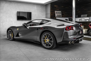 Ferrari 812 Superfast, lift, passenge 2021