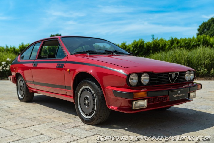 Alfa Romeo GTV Alfetta GTV Gran Prix n.128 1981