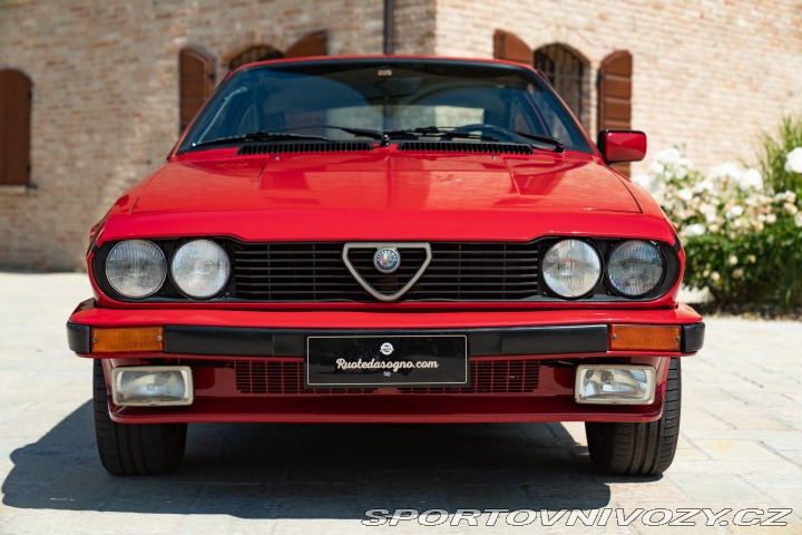 Alfa Romeo GTV Alfetta GTV Gran Prix n.128 1981