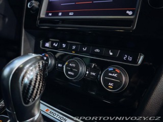 Volkswagen Ostatní modely Passat 2.0TDI Highline 4M 176kW 2014