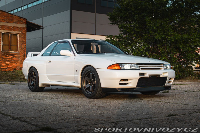 Nissan Skyline GTR R32