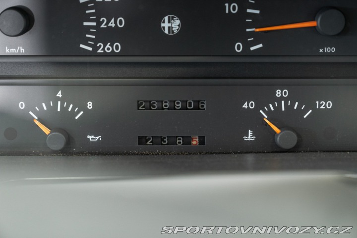 Alfa Romeo Ostatní modely 164 3.0 V6 1987