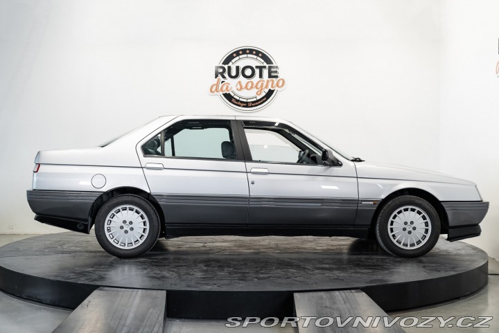 Alfa Romeo Ostatní modely 164 3.0 V6 1987