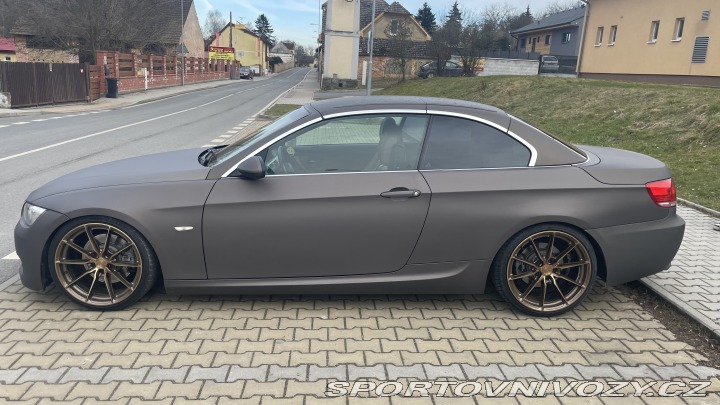BMW 3 2009