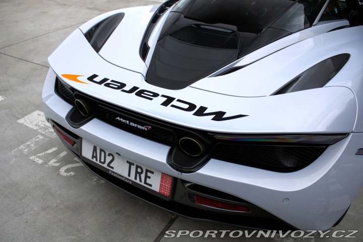 McLaren 720S Launch Edition 2017