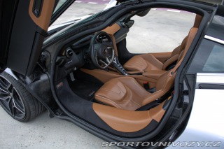 McLaren 720S Launch Edition 2017
