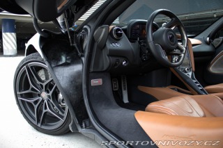 McLaren 720S Launch Edition 2017