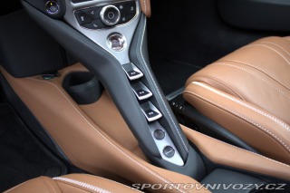 McLaren 720S Launch Edition 2017