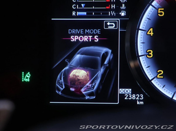 Lexus RC F 5,0 V8 351kW Premium CZ 2016