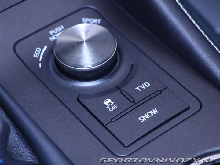 Lexus RC F 5,0 V8 351kW Premium CZ 2016