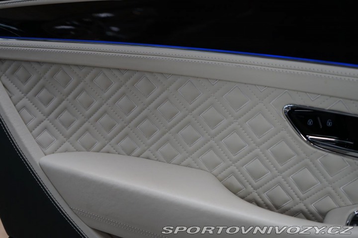 Bentley Continental GTC V8 Mulliner Naim Masá 2021