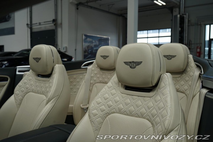 Bentley Continental GTC V8 Mulliner Naim Masá 2021