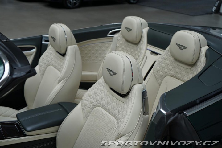 Bentley Continental GTC V8 Mulliner Naim Masá 2021