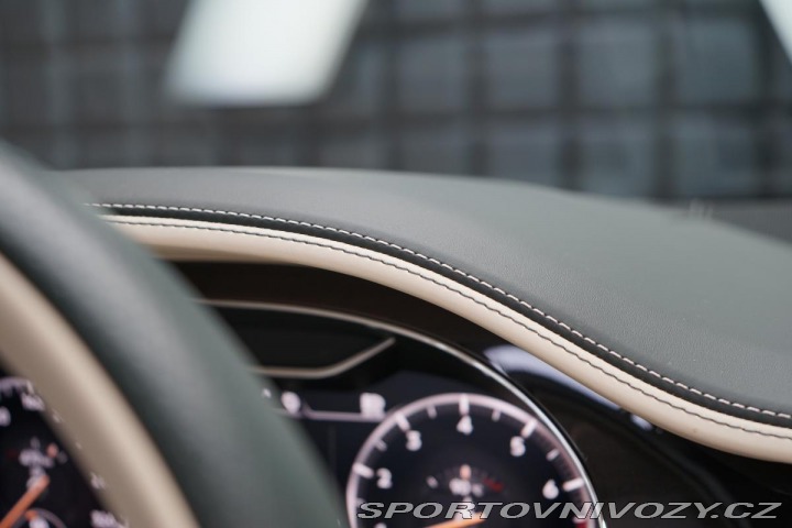 Bentley Continental GTC V8 Mulliner Naim Masá 2021