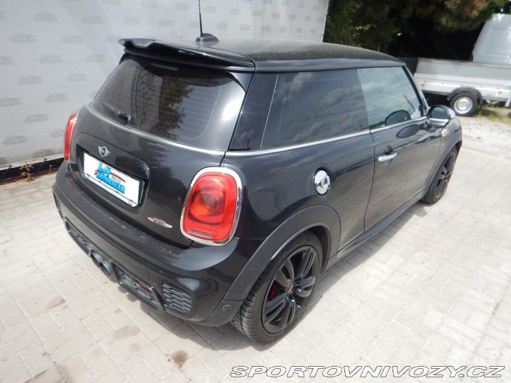 Mini Cooper JCW 2.0 TURBO, 170 kW 2017