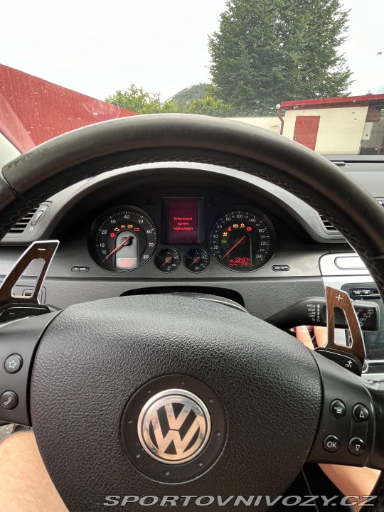 Volkswagen Ostatní modely Passat R32 B6 4Motion DSG 2008