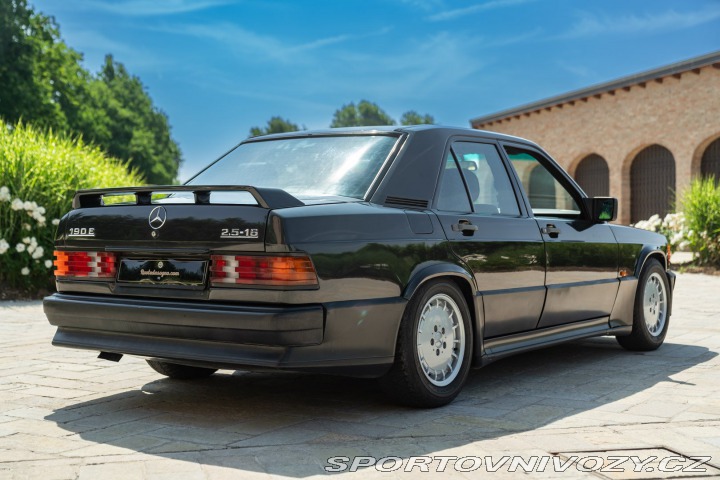 Mercedes-Benz E 190 E 2.5 - 16 1989