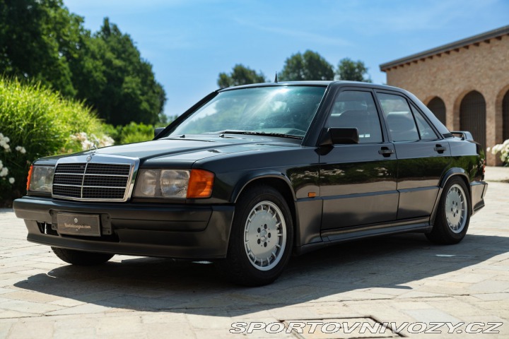 Mercedes-Benz E 190 E 2.5 - 16 1989