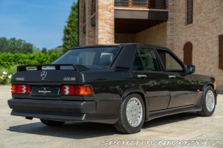 Mercedes-Benz E 190 E 2.5 - 16 1989