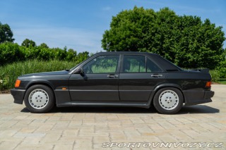 Mercedes-Benz E 190 E 2.5 - 16 1989