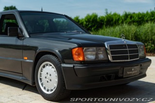 Mercedes-Benz E 190 E 2.5 - 16 1989