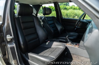 Mercedes-Benz E 190 E 2.5 - 16 1989