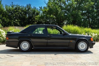 Mercedes-Benz E 190 E 2.5 - 16 1989