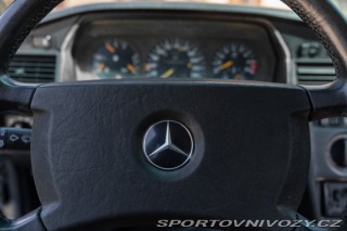 Mercedes-Benz E 190 E 2.5 - 16 1989