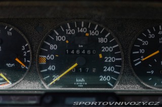 Mercedes-Benz E 190 E 2.5 - 16 1989