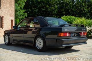 Mercedes-Benz E 190 E 2.5 - 16 1989