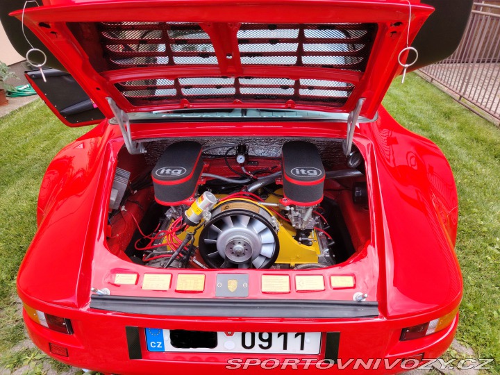 Porsche 911 Targa Flat nose 1972