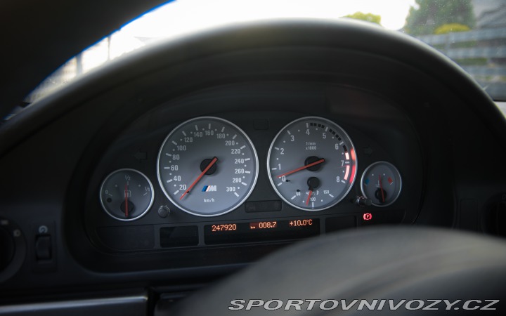BMW M5 E39 1999