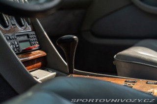 Mercedes-Benz E 500 SEC 1986